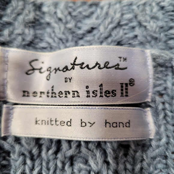 Signatures by Northern Isles ll Hand Knitted Cable Knit Bubble Knit Sweater. 2X - Picture 6 of 10